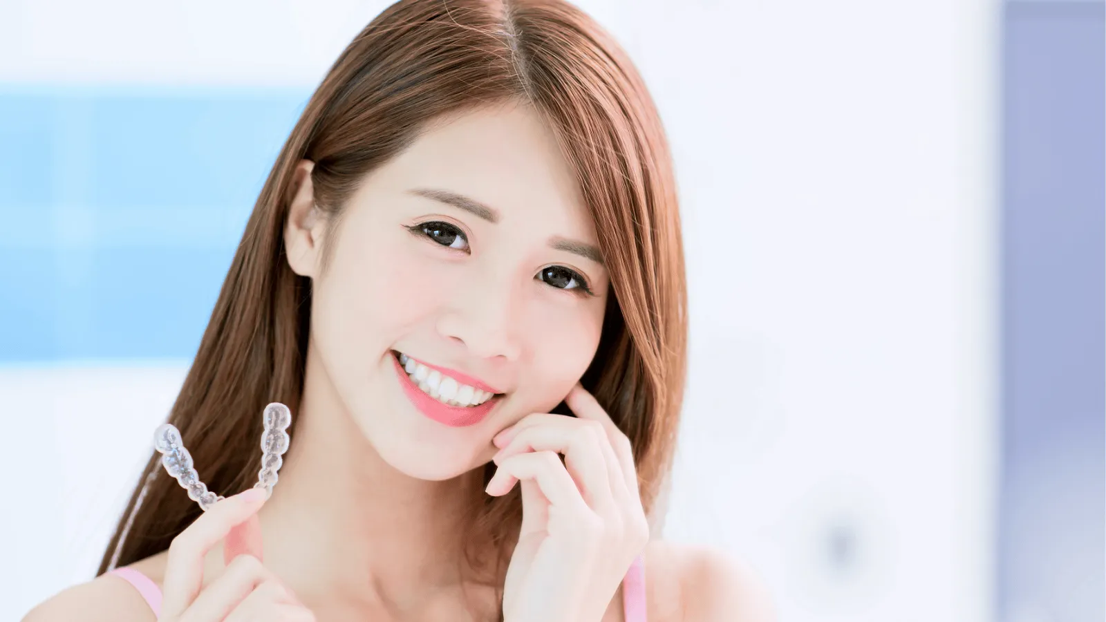 Clear Aligners vs. Braces: Which One’s Best for You?